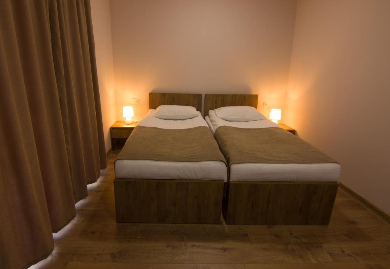 Lileo Inn Hotel メスティア エクステリア 写真